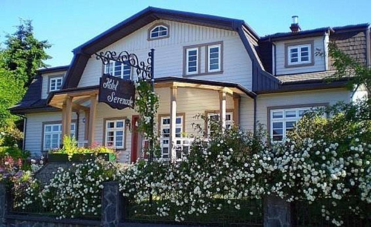 Serenade De Franz Schubert Hotel